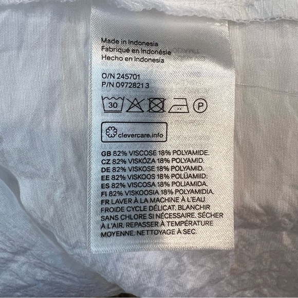 H&M White Short Sleeves Collared White Buttoned Down Shirt Size M - Picture 4 of 10